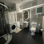 Seafront, Lovely Modern Studio. San Giuliano