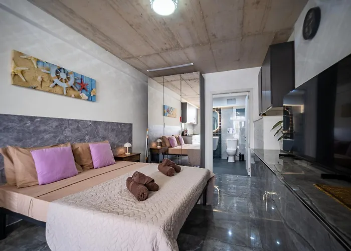 Seafront, Lovely Modern Studio. Lejlighed Saint Julian's