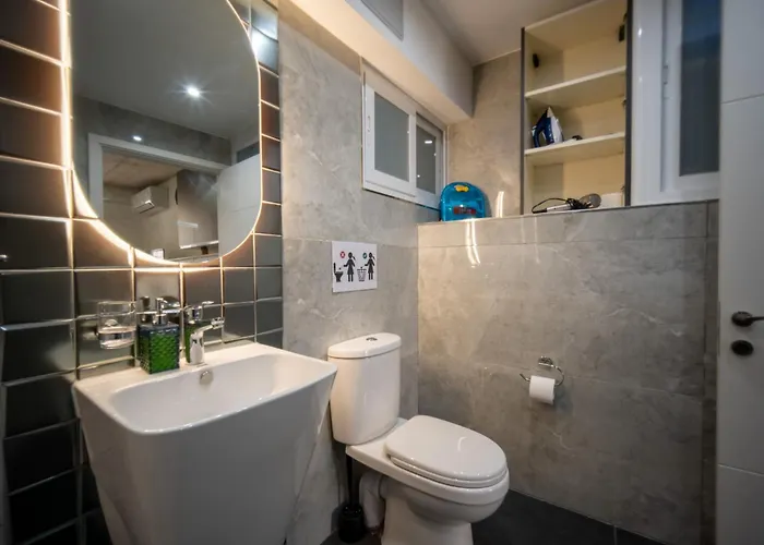 Seafront, Lovely Modern Studio. Apartment *